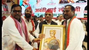 If voted to power in UP, will declare holiday in Avantibai's honour: Akhilesh