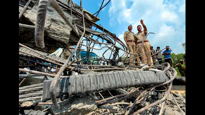 A labourer from Bihar was crushed to death and another suffered injuries after a concrete bridge pier