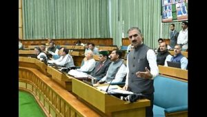 Both Congress and the BJP flayed each other with slogans, criticising the other for disrespecting