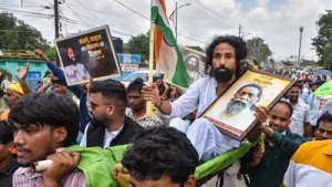Minister Irfan Ansari said Mahto, Umme Habiba and Rahul Kranti had voluntarily ended their hunger strike