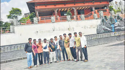 Pune: Eleven college students from Nashik narrowly escaped flash: A practical reader guide