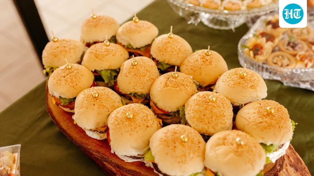 Try these air-fried creamy paneer sliders for a crispy, cheesy, and indulgent snack at home: Step-by-step