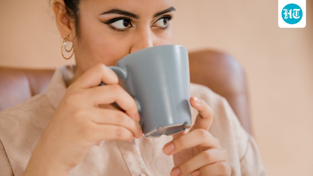 But did you know that your last cup for the day should be before 3 pm?