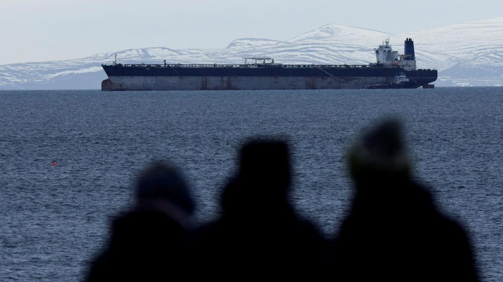 Two U.S.-bound vessels apparently compromised by hackers: officials: A practical reader guide