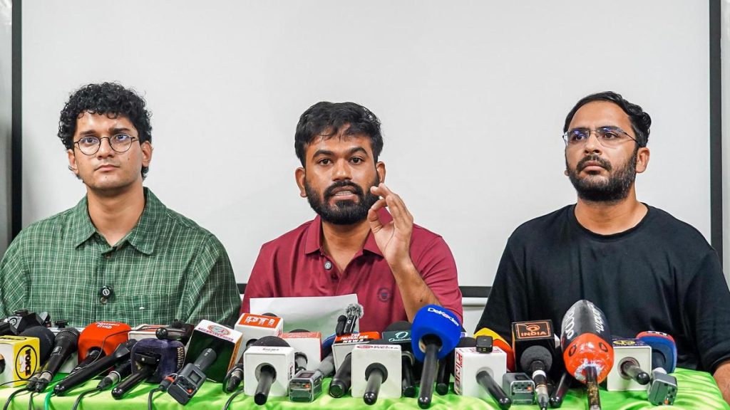 Dipke said opposition parties could not simultaneously claim that: A practical reader guide