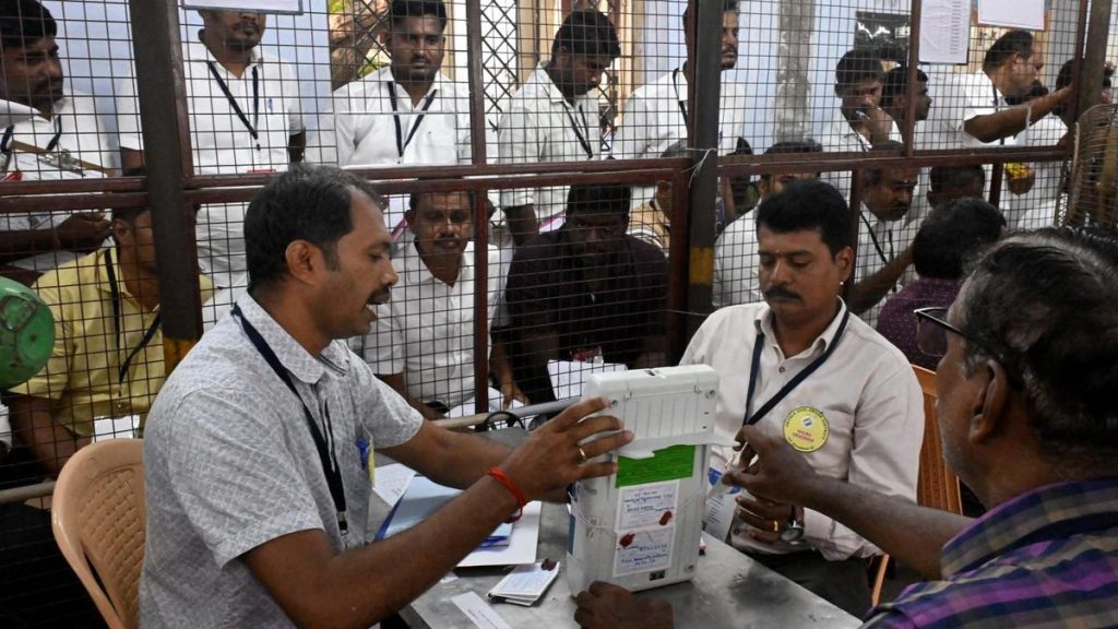SC seeks Centre's stand on use of totalisers in polls; EC raises: A practical reader guide