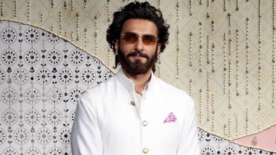 Ranveer also marked Ganesh Chaturthi with a social pledge, announcing: A practical reader guide
