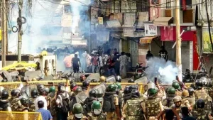“On Sunday night, the mosque committee had agreed to the demolition: A practical reader guide