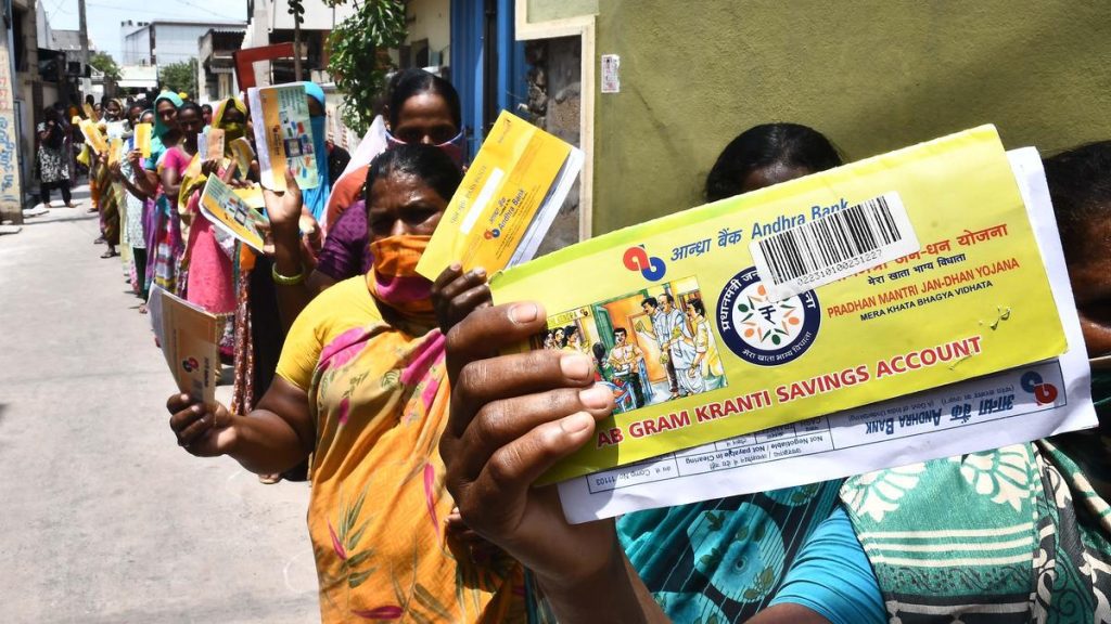 Every fourth account under the Pradhan Mantri Jan Dhan Yojana is: A practical reader guide