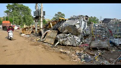 Encroachments , mounting garbage piles, damaged stretches: A practical reader guide