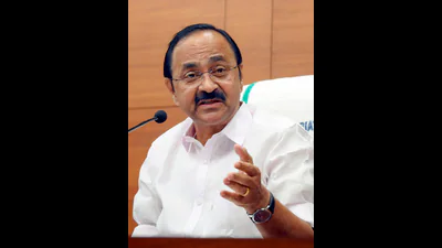 El Nino and weak monsoon The present crisis, according to government: A practical reader guide