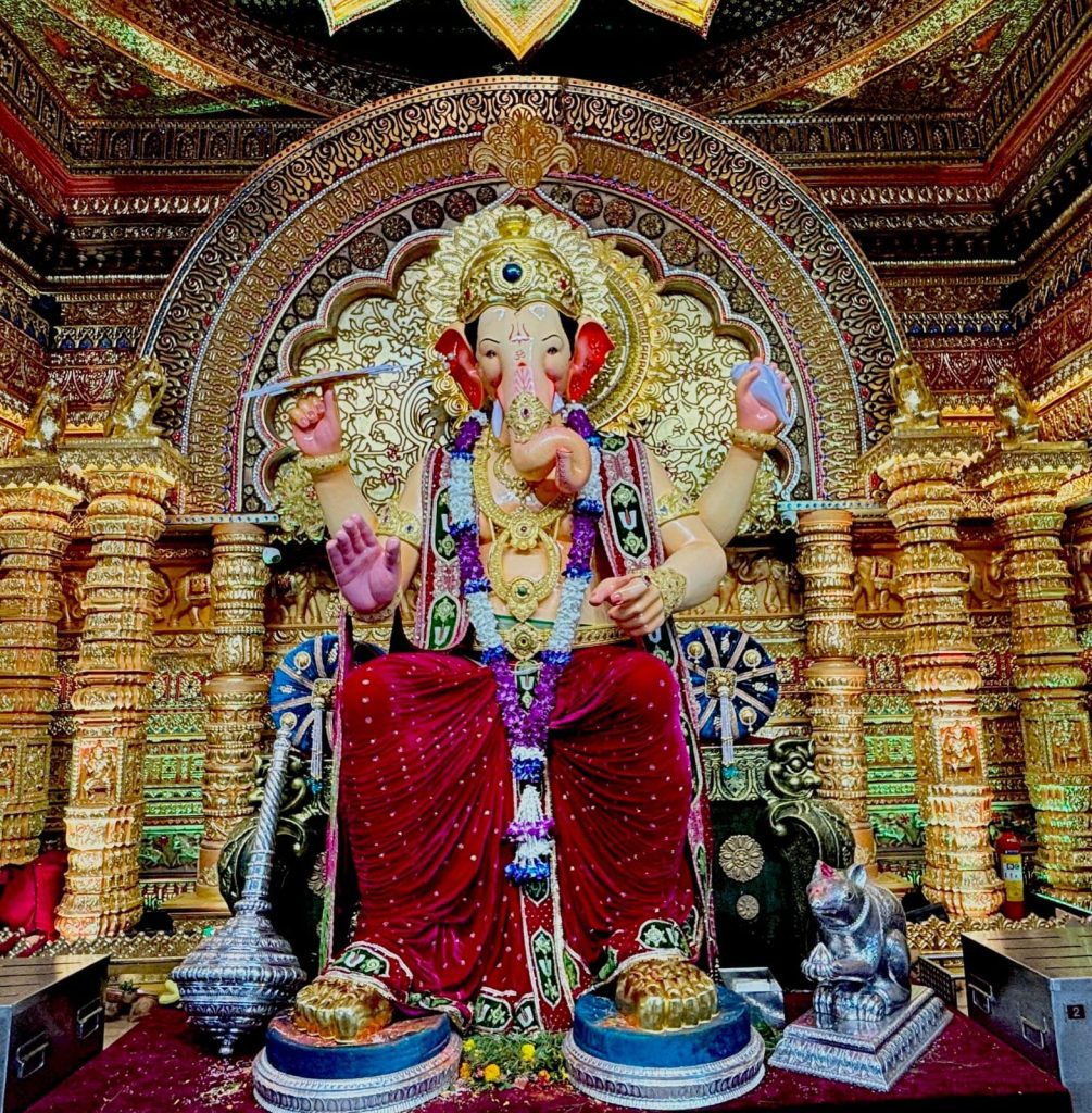 Lalbaugcha Raja darshan, aarti timings, how to book tickets online: A practical reader guide