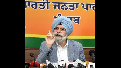 Phoolka accuses AAP of 'playing politics' with 1984 riot victims: A practical reader guide