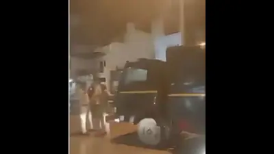 With the rain intensifying and the vehicle unable to move: A practical reader guide