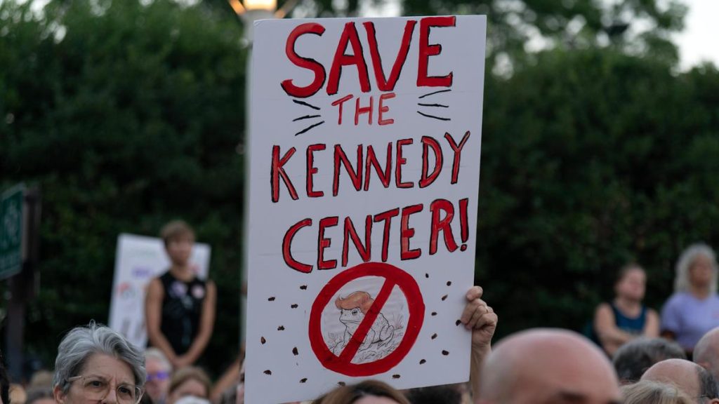 Protesters formed a human chain on Friday (September 18, 2026): A practical reader guide