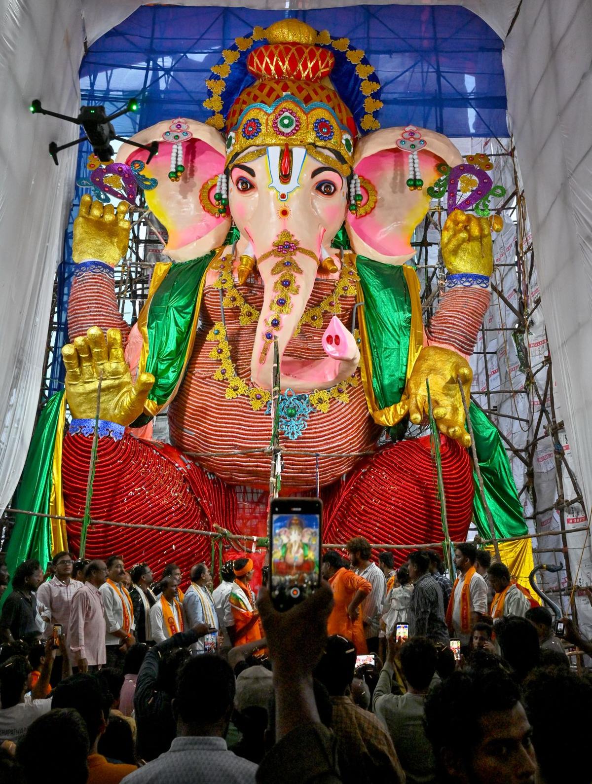 Devotees pray at the Shri Sidhi Vinayak Ganesh Mandir on the occasion: A practical reader guide