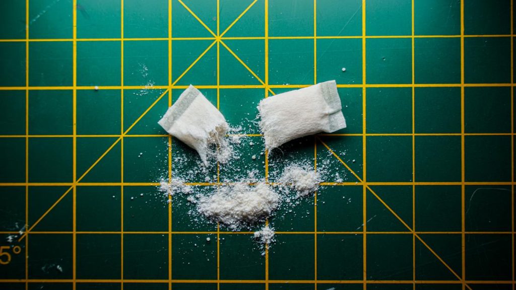 It would be possible to argue that nicotine pouches are actually food: A practical reader guide
