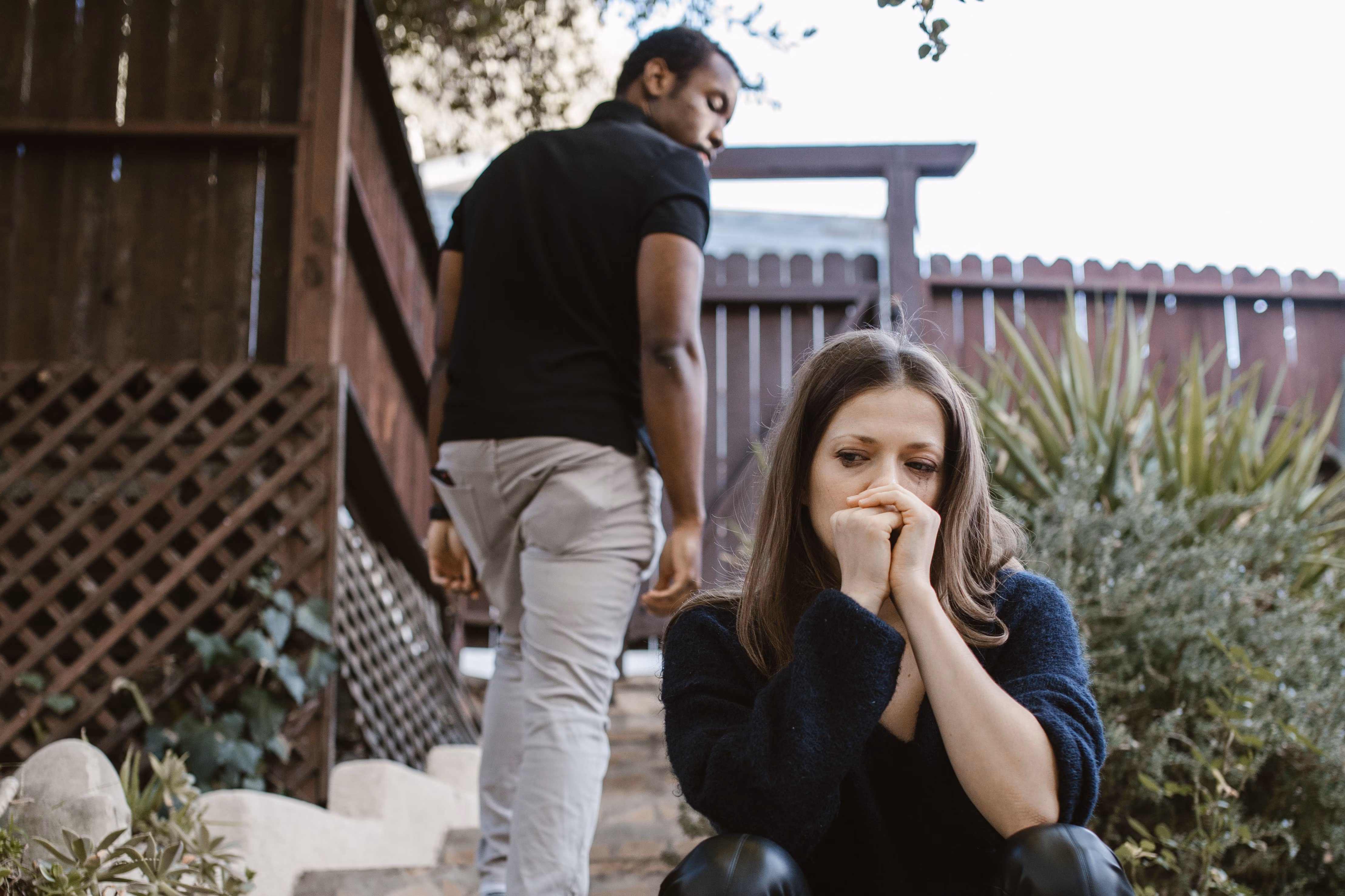 Courtship is often full of questions, but they hardly reveal what: A practical reader guide