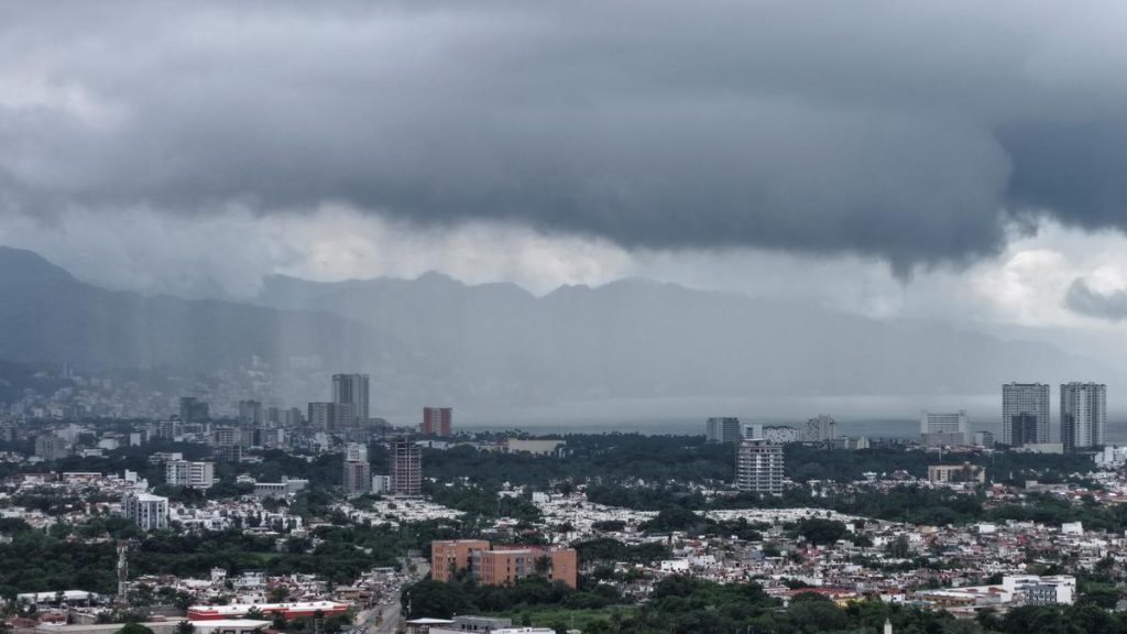 Hurricane Simon strengthens to Category 4 off Mexico coast: A practical reader guide