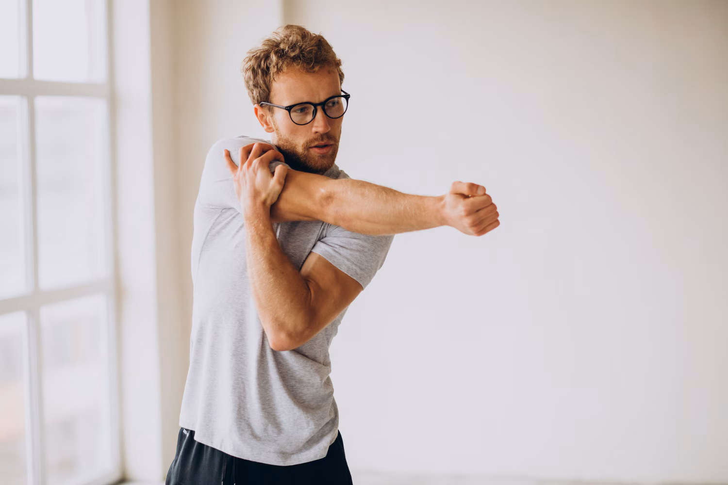 Dr Wahal shared workout mistakes that can overload your shoulders: A practical reader guide