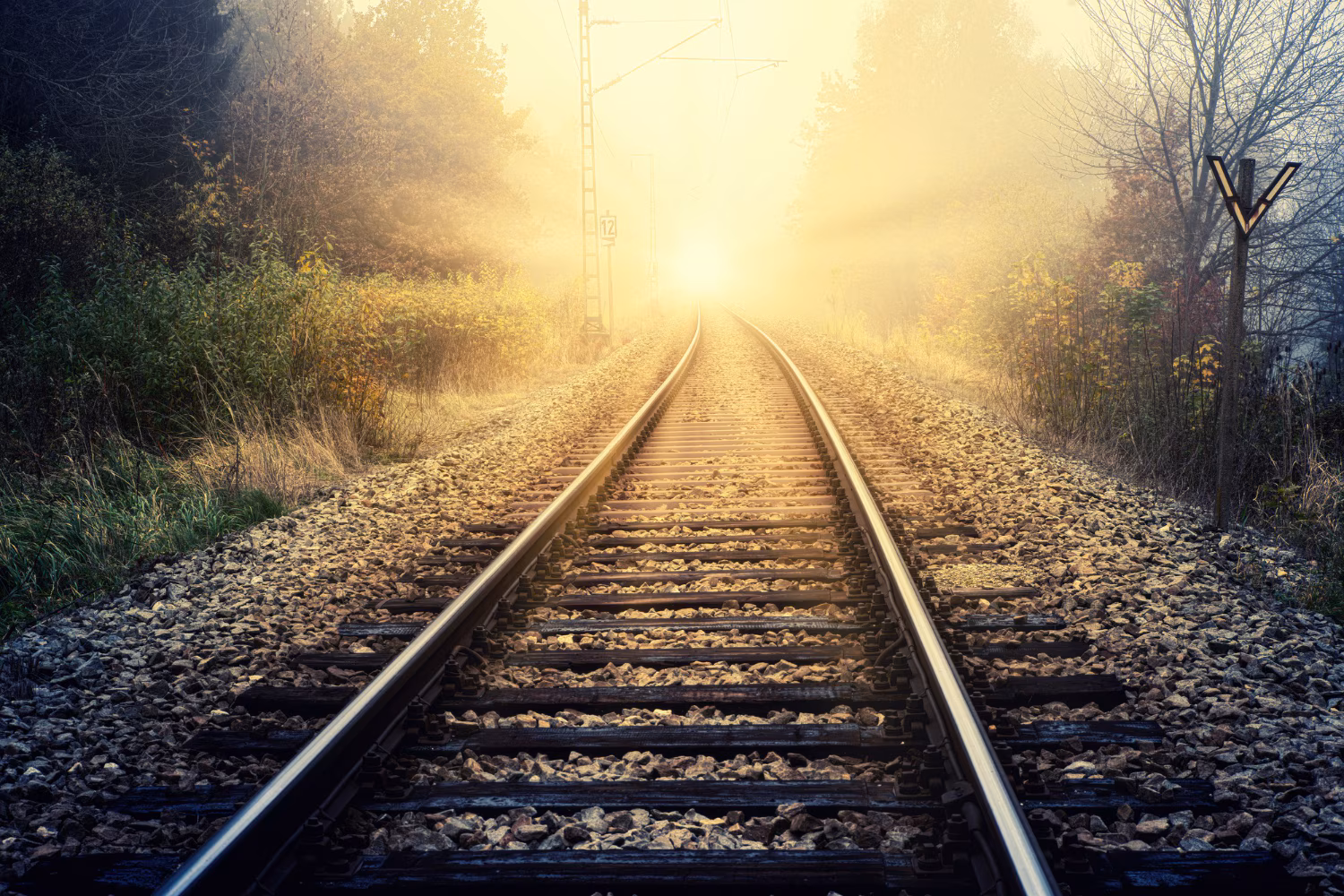 If you have ever looked out of a train window, you may have noticed: A practical reader guide