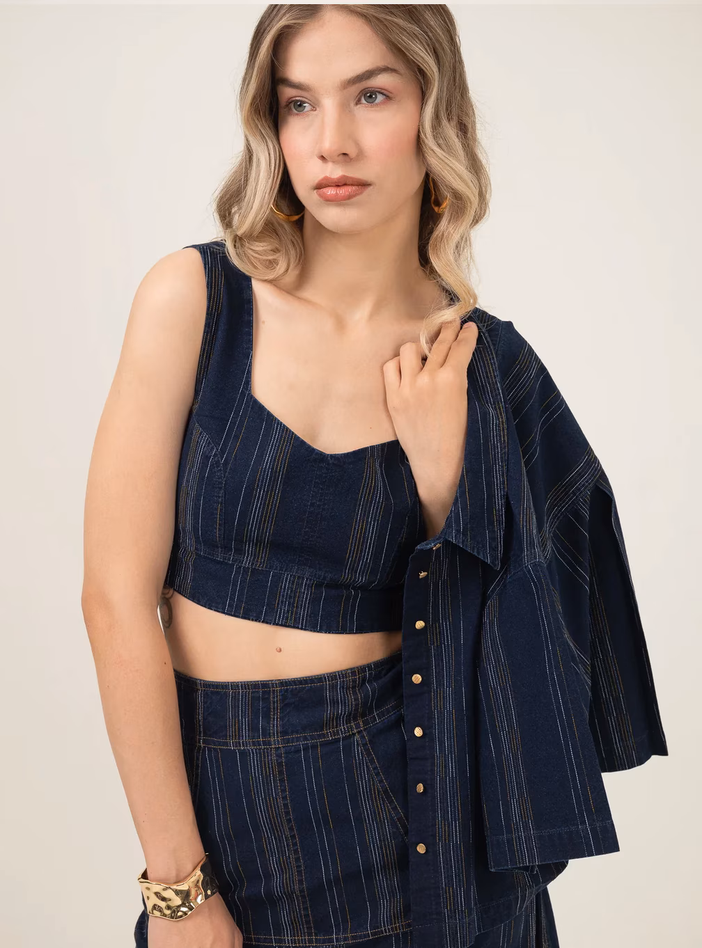 Denim dresses are a versatile wardrobe staple that can transition: A practical reader guide