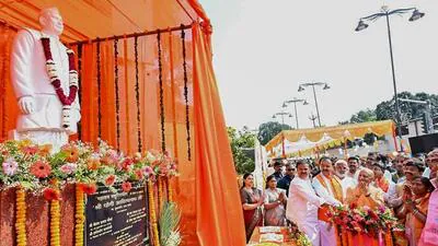 Yogi invokes Masuriyadin, hits out at Congress over freedom struggle: A practical reader guide
