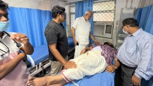 Left parties say police turned Delhi into 'war zone'; MP Brittas: A practical reader guide
