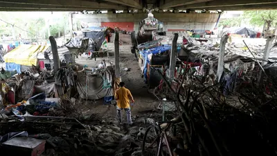 What if residents of Delhi’s slum clusters could access toilets: A practical reader guide