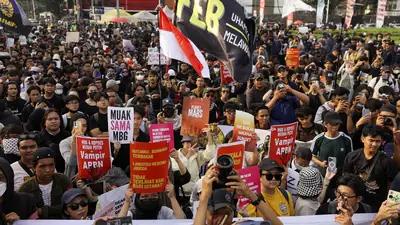 Hundreds of students took to the streets on Tuesday to raise: A practical reader guide