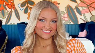 Former University of Kentucky cheerleader Laken Snelling, 22, has: A practical reader guide