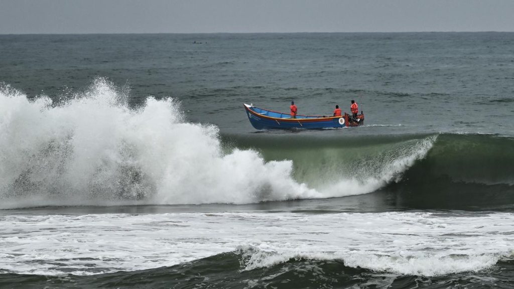 How are tropical cyclones named?: A practical reader guide