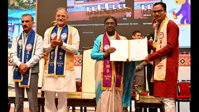 President urges graduates to serve in remote areas — AIIMS Bilaspur's: A practical reader guide