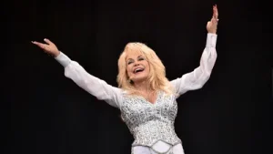 Yet for 35 years, Dollywood in Tennessee was home to a large group: A practical reader guide