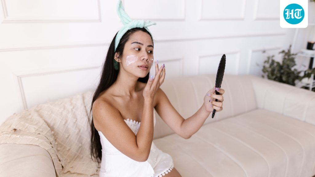 Want to look younger as you age? 8 anti-ageing lessons from a plastic: A practical reader guide