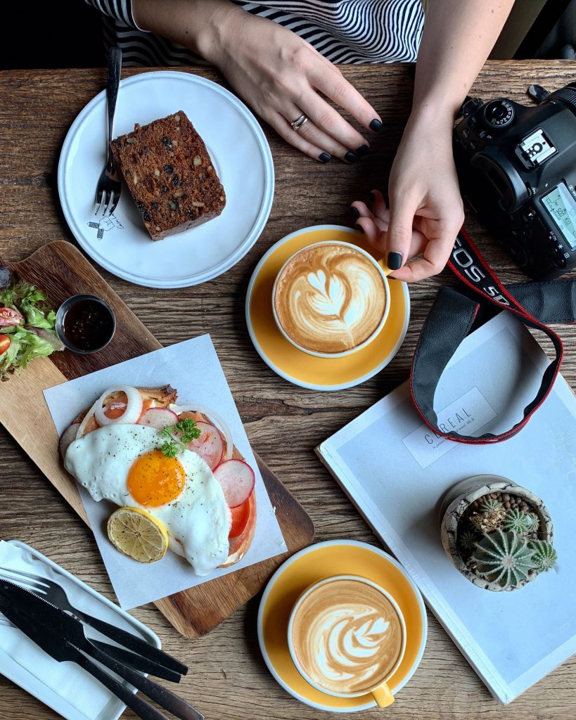 “On the other hand, regularly skipping breakfast does not: A practical reader guide