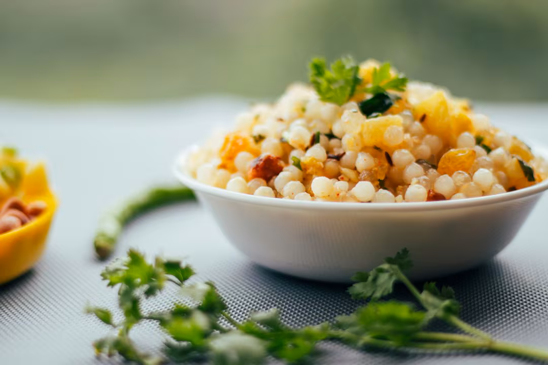 Many of us begin Navratri believing that cutting out grains, onion: A practical reader guide